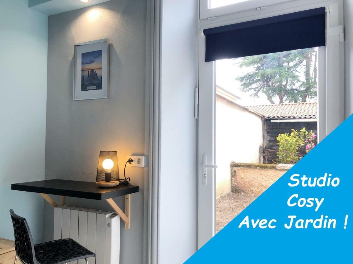 Studio Cosy Avec Jardin Roanne Esterno foto