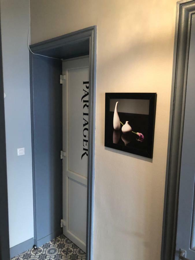 Studio Cosy Avec Jardin Roanne Esterno foto